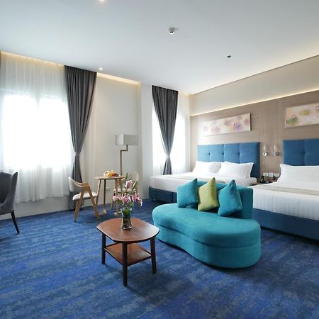 Blue Lotus Hotel Davao City Εξωτερικό φωτογραφία