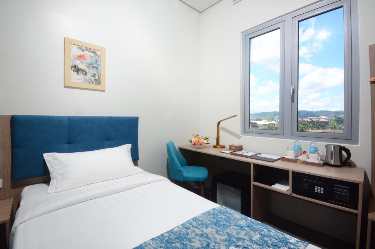 Blue Lotus Hotel Davao City Εξωτερικό φωτογραφία